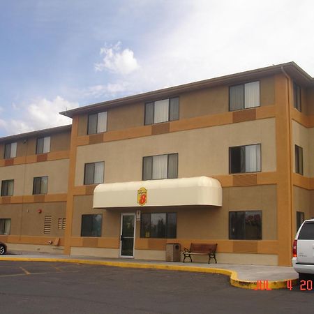Super 8 By Wyndham Cedar City Dış mekan fotoğraf